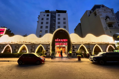 Đánh giá và phản hồi của khách hàng về trải nghiệm địa điểm của nhà hàng Thiên Hồng Phát